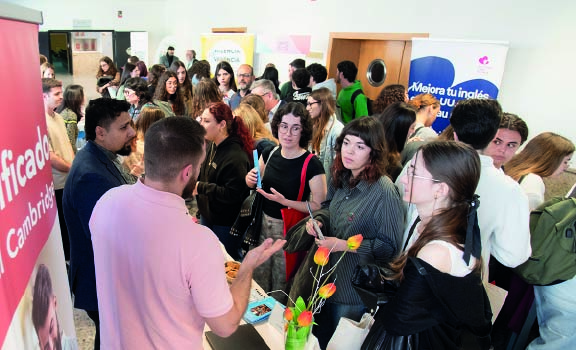 Fòrum Facultad de Filologia, Traducció i Comunicació - imatge 0